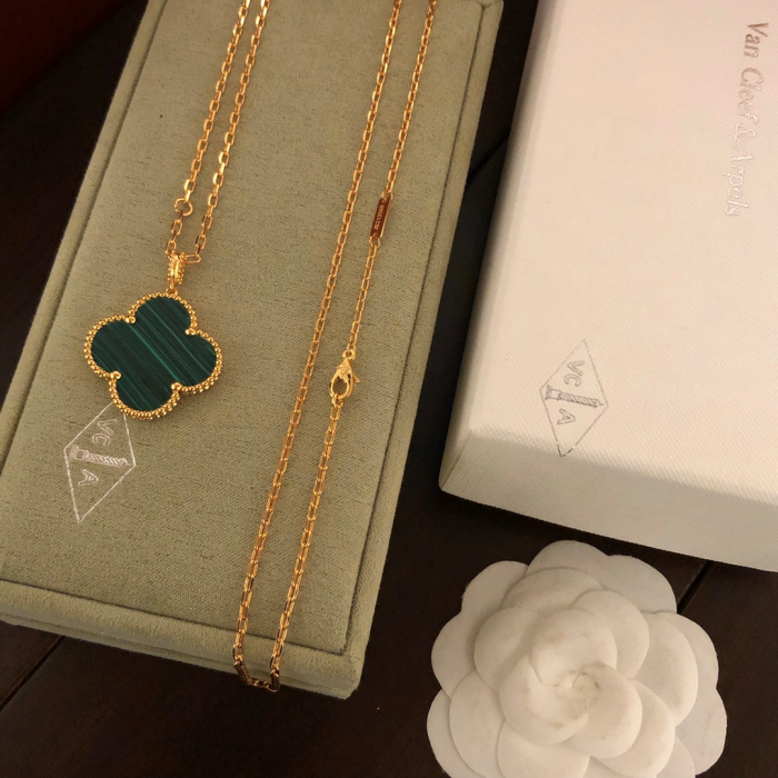 Van Cleef & Arpels Vca Necklaces - Image 4