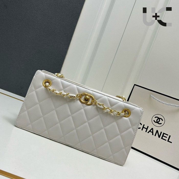 Chanel HandBag Made From Leather With Chain(Perfect Replica) - Image 3