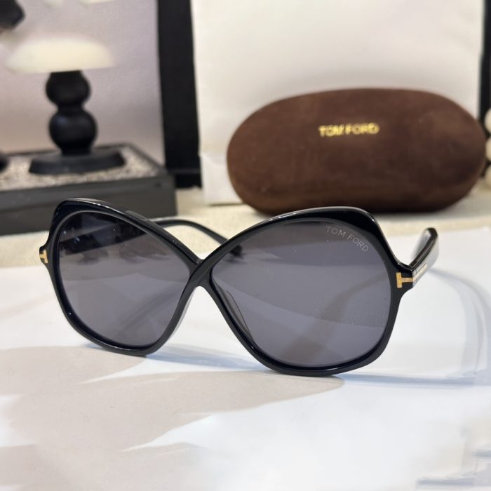 Tom Ford Sun Protection Eye Protection Sunglasses Top Quality(Perfect Replica) - Image 2