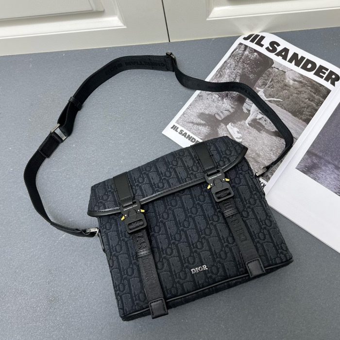 Dior Hit The Road Flap Messenger Bag (Perfect Replica) - Image 2