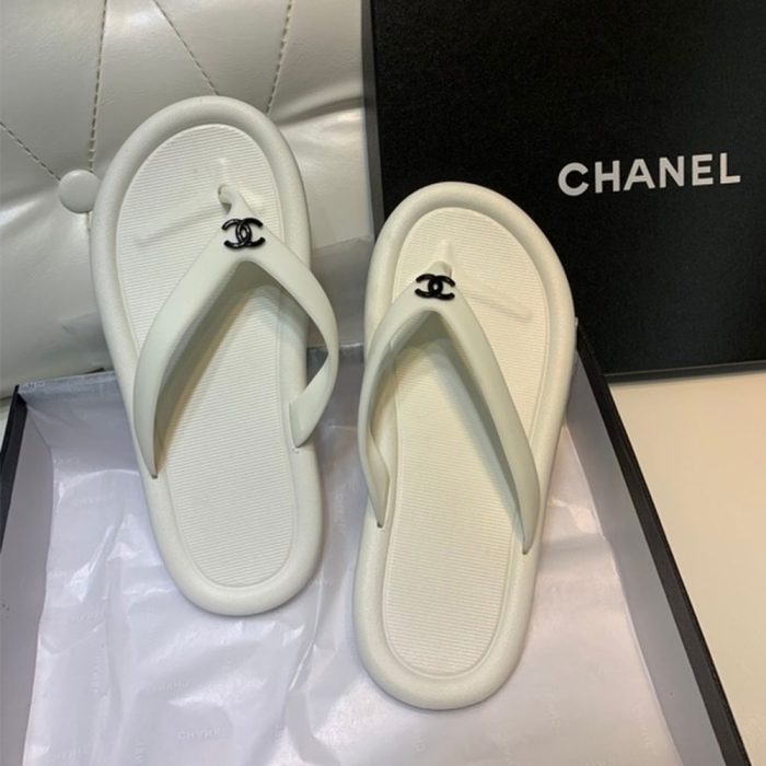 Chanel Beach Flip-flops Slide Sandal (Perfect Replica) - Image 3