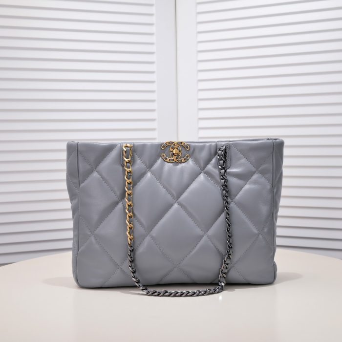 Chanel 19bag Tote Leather Shoulder Crossbody Bag(Perfect Replica) - Image 5