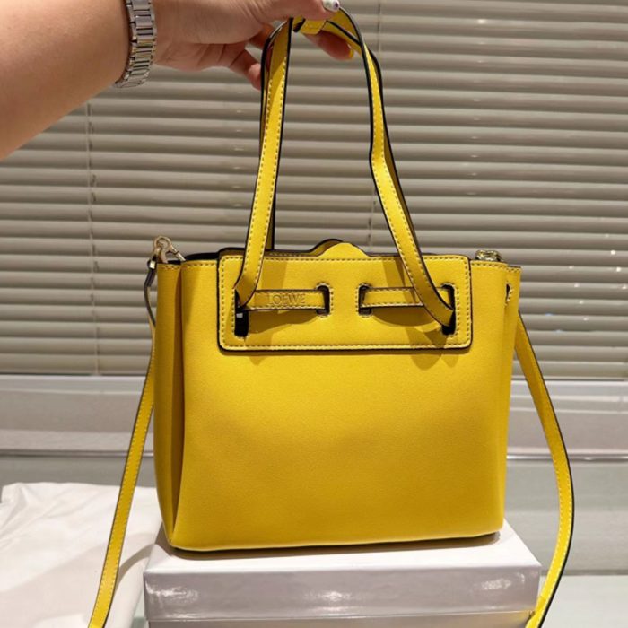 Loewe Handheld Crossbody Bag(Perfect Replica) - Image 3