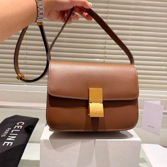 CELINE Liege Calfskin Box Flap Bag(Perfect Replica) - Image 4