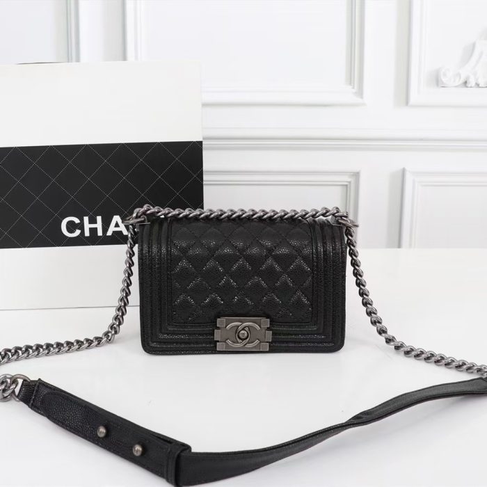 Chanel Large Boy Flap Bag (Perfect Replica)