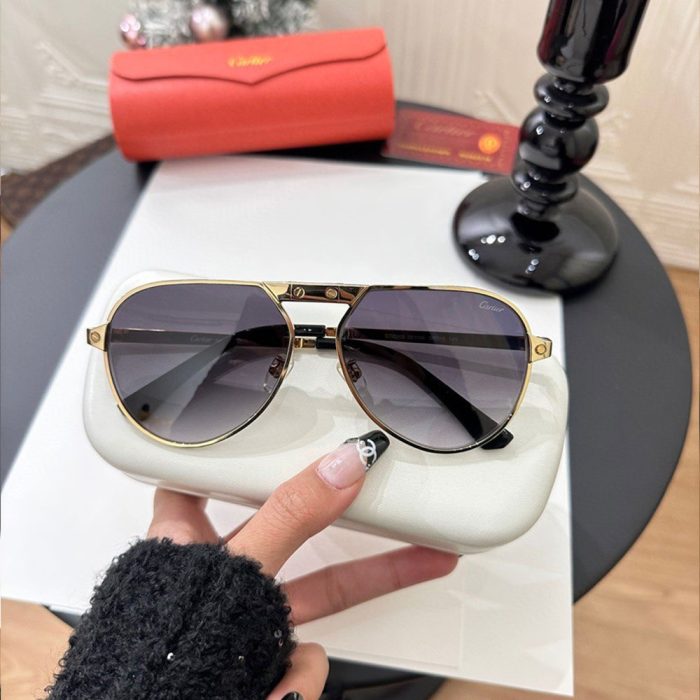 Cartier Metal irregular Line Sunglasses Top quality (Perfect Replica) - Image 2