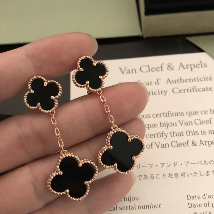 Van Cleef & Arpels Vca Four-Leaf Clover Earrings Pendant