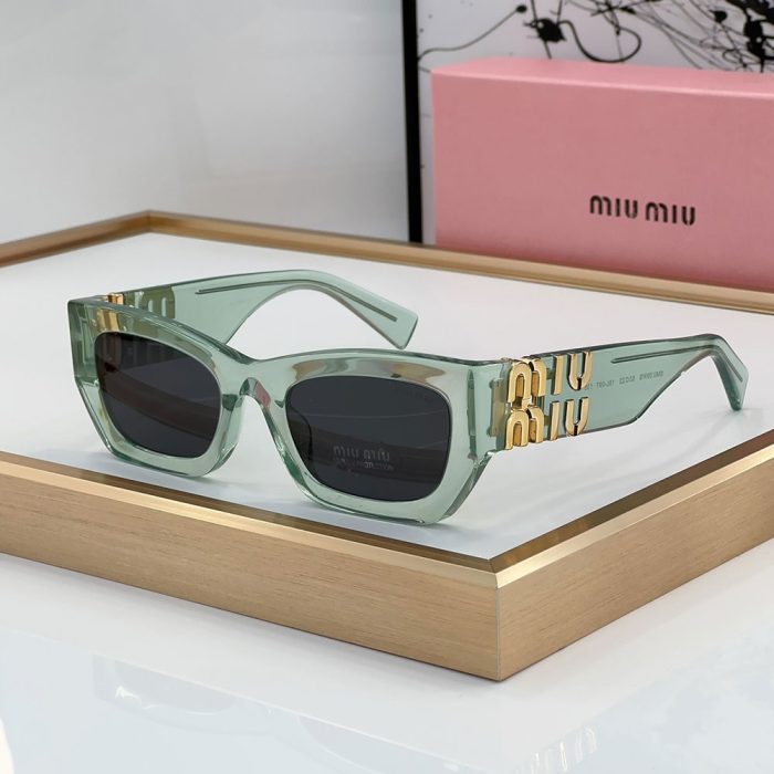 MIU MIU Cat eye Sunglasses Top quality (Perfect Replica) - Image 7