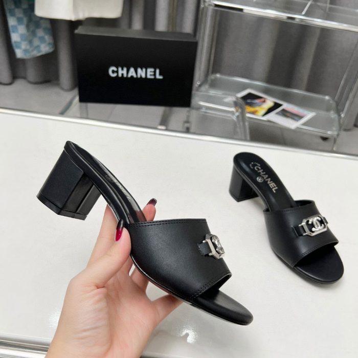 Chanel Flat Open-toed Flip-flops With Thick Heels Slide Sandal(Perfect Replica) - Image 3