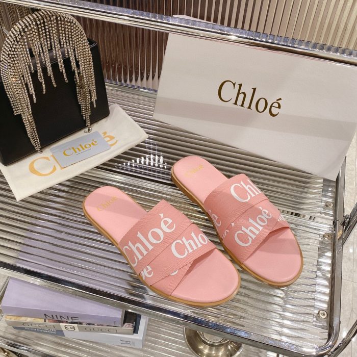 Chloe Woody Flat Mule 2.0