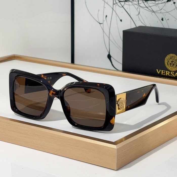 Versace Square Frame Sunglasses Top Quality(Perfect Replica) - Image 3