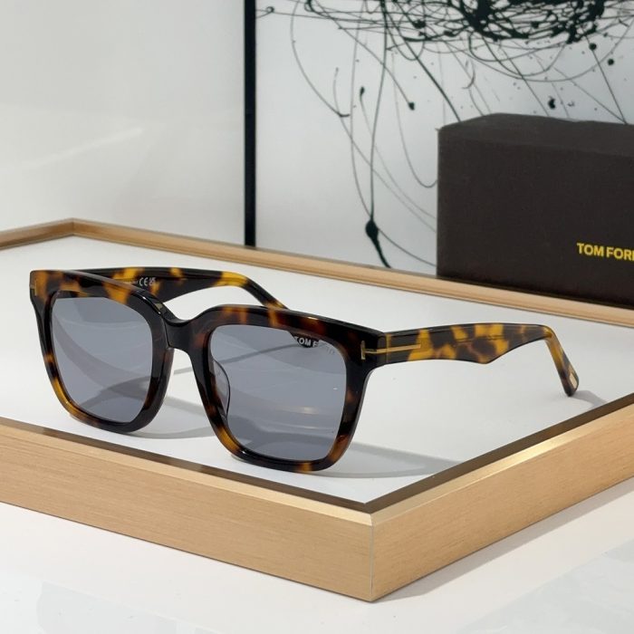 Tom Ford Outdoor UV Protection Sunglasses Top quality(Perfect Replica)