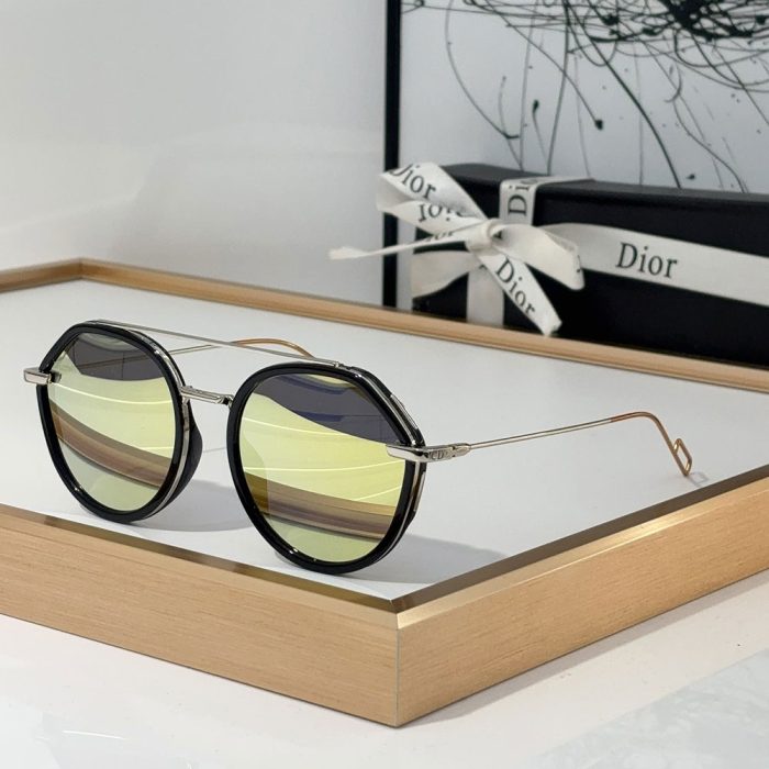 Dior Alloy Sunglasses With Reflective Frames Top quality (Perfect Replica) - Image 2