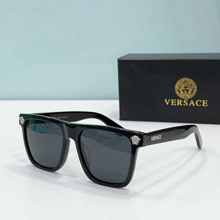 Versace Frame leg Logo Sunglasses Top Quality(Perfect Replica) - Image 2