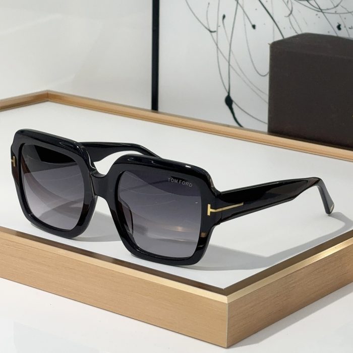 Tom Ford Casual Sun Protection Sunglasses Top Quality(Perfect Replica) - Image 6