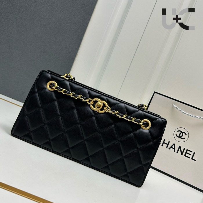 Chanel HandBag Made From Leather With Chain(Perfect Replica)