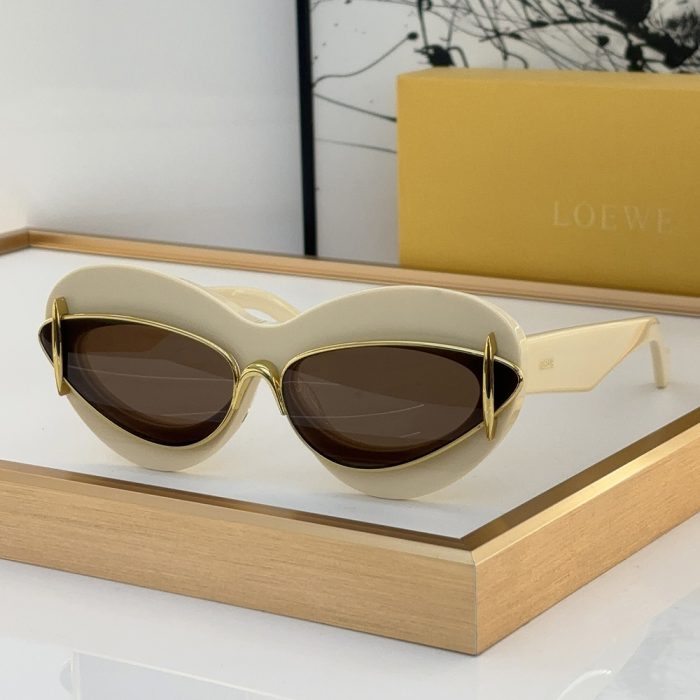 Loewe Eye-Protective Sunglasses Top Quality(Perfect Replica) - Image 2