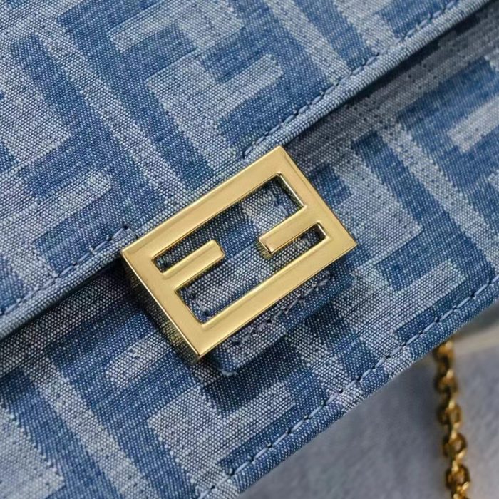 FENDI Baguette Wallet On Chain bag (Perfect Replica) - Image 5