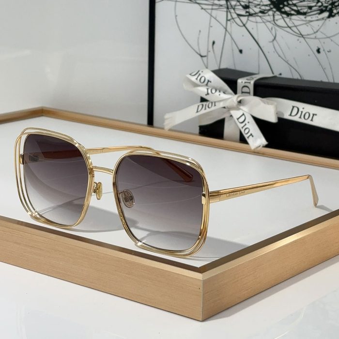 Dior Gold Metal Gold Frame Fashion sunglasses Top quality (Perfect Replica) - Image 4