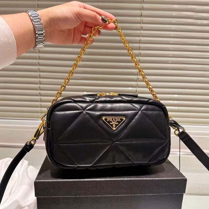 Prada Chain Makeup Bag(Perfect Replica)