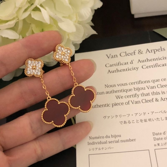 Van Cleef & Arpels Vca Four-Leaf Clover Earrings Pendant - Image 3