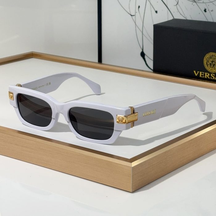 Versace Letter Frame Sunglasses Top Quality(Perfect Replica) - Image 3