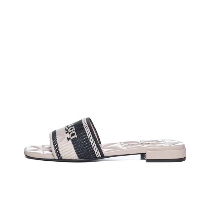 Prada Logo EmbroideryFashion Sandals Slide Sandal (Perfect Replica) - Image 3