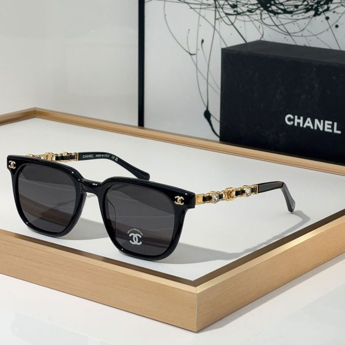 Chanel Mirror leg With Drill Sunglasses Top quality (Perfect Replica) - Image 6