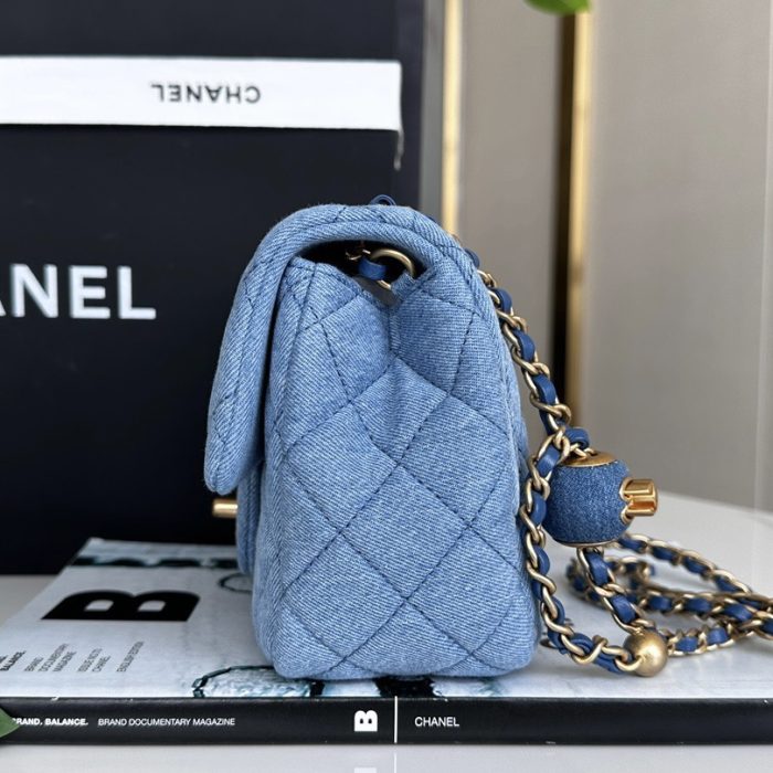 Chanel Classic Flag Bag Quilted Denim 20CM(Perfect Replica) - Image 4