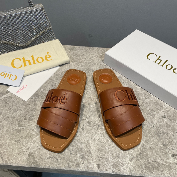 Chloe Leather Logo Embroidery Shoes Sandal (Perfect Replica)