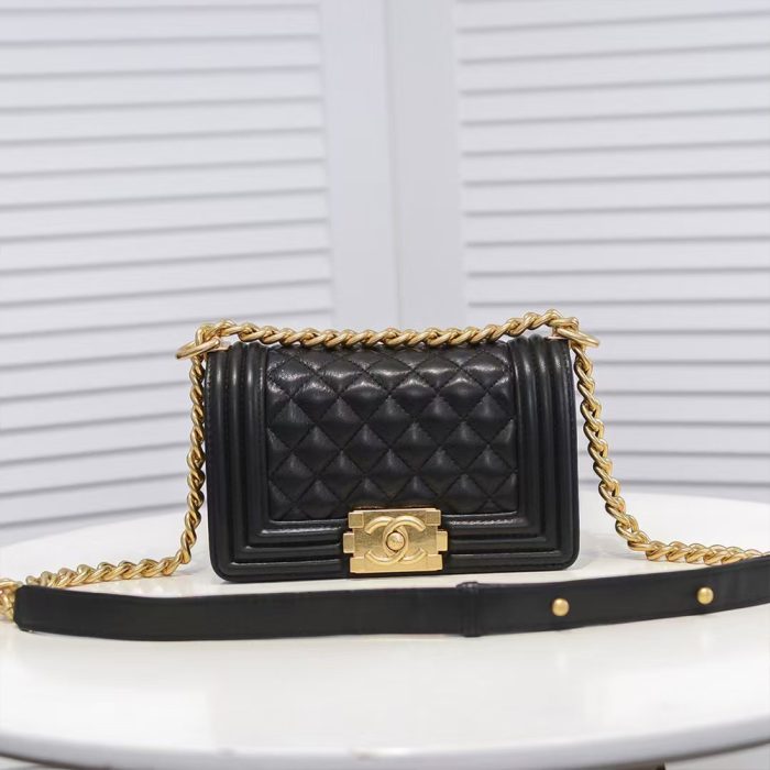 Chanel Large Boy Flap Bag (Perfect Replica) - Image 11