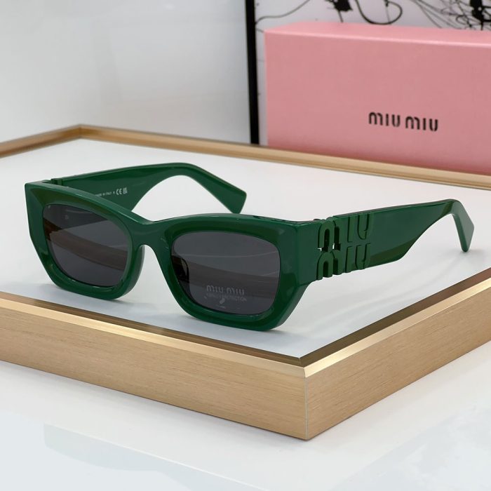 MIU MIU Cat eye Sunglasses Top quality (Perfect Replica) - Image 8