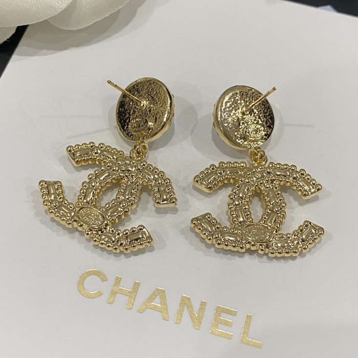 Chanel Pearl Metal Earrings - Image 2