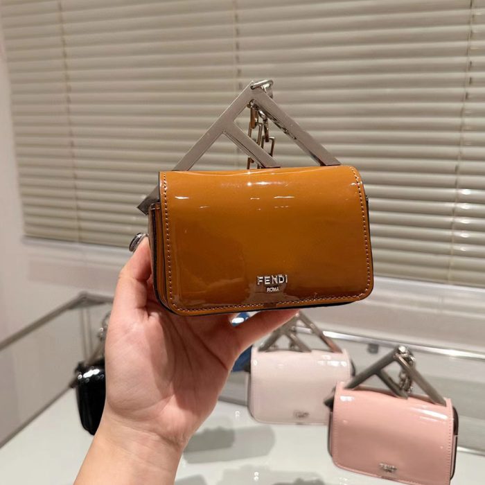 FENDI FF Handbag Mini(Perfect Replica) - Image 4