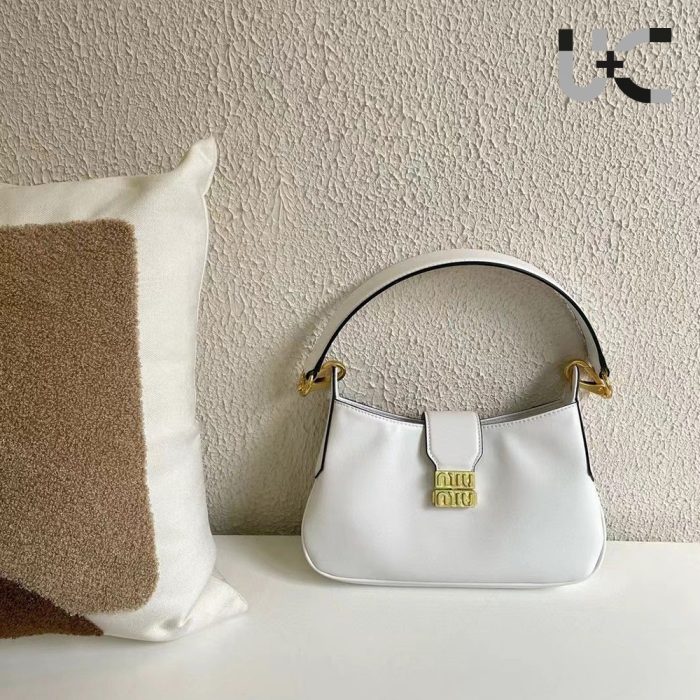 MIU MIU Hobo(Perfect Replica) - Image 3