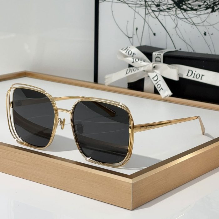 Dior Gold Metal Gold Frame Fashion sunglasses Top quality (Perfect Replica) - Image 6