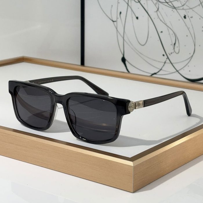 Gucci Uv protection sunglasses Top quality (Perfect Replica) - Image 5