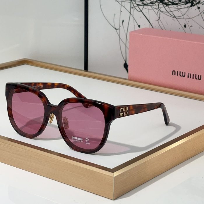 MIU MIU Mirror leg logo irregular shaped Sunglasses Top quality (Perfect Replica) - Image 4