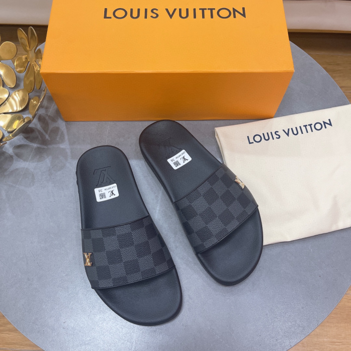 Louis Vuitton LV Rubber Fashion Plaid Flip-flops Slide Sandal (Perfect Replica) - Image 4