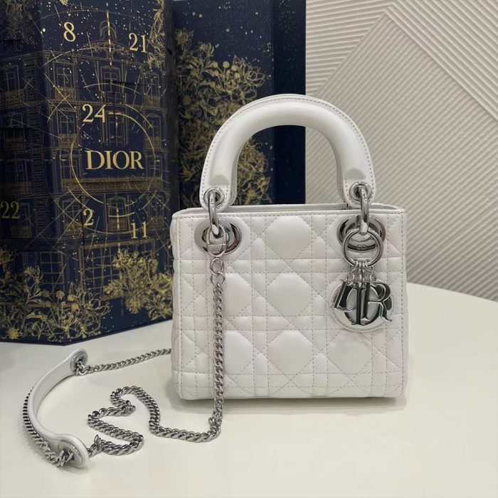 DIOR Lady Dior Bag (Perfect Replica) - Image 3