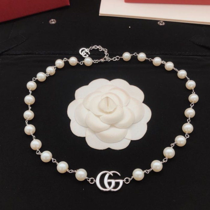 Gucci Pearl Necklace