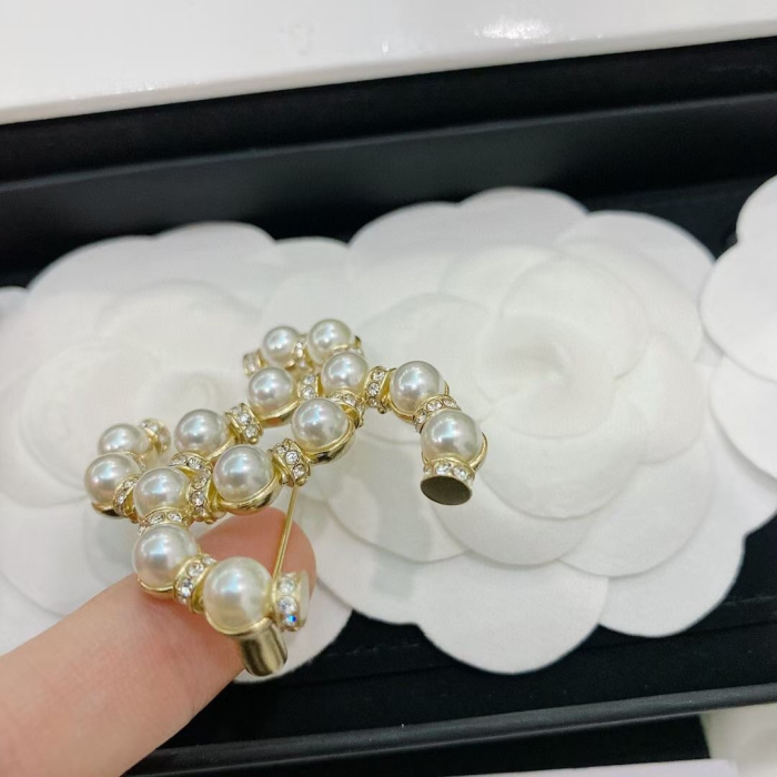 Chanel Double C Pearl Brooch - Image 2