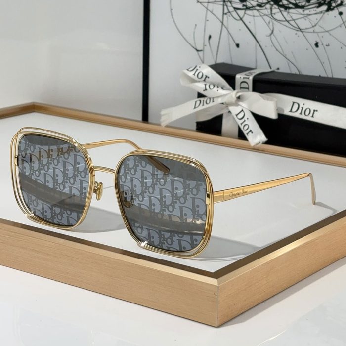 Dior Gold Metal Gold Frame Fashion sunglasses Top quality (Perfect Replica)