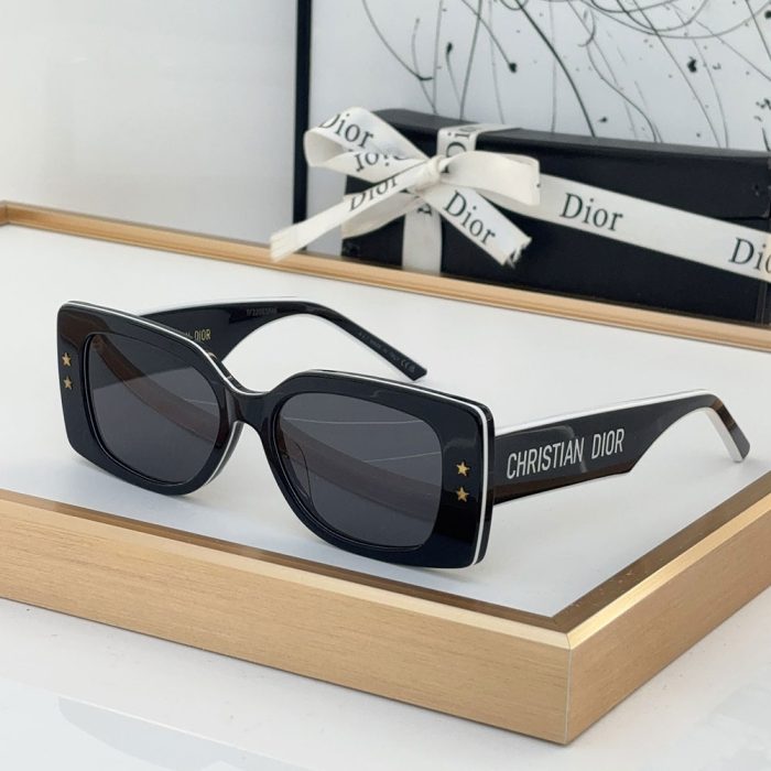 Dior Side Letter Plate Frame sunglasses Top quality (Perfect Replica)