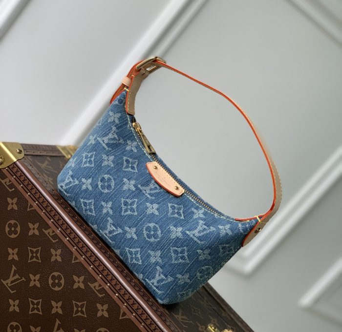 Louis Vuitton LV HILLS POCHETTE Denim Handbag M82949(Perfect Replica) - Image 3