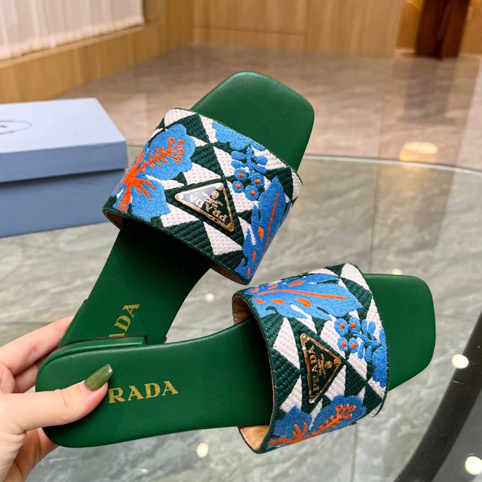 Prada Open-toed Flip-flops With Round Heads Slide Sandal (Perfect Replica) - Image 4