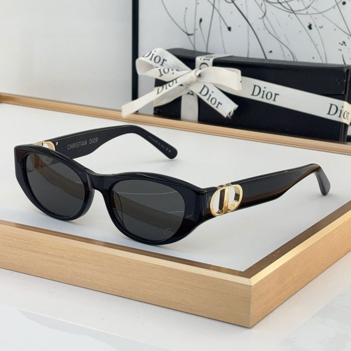 Dior The Hollow Logo of The Mirror Leg sunglasses Top quality (Perfect Replica) - Image 2