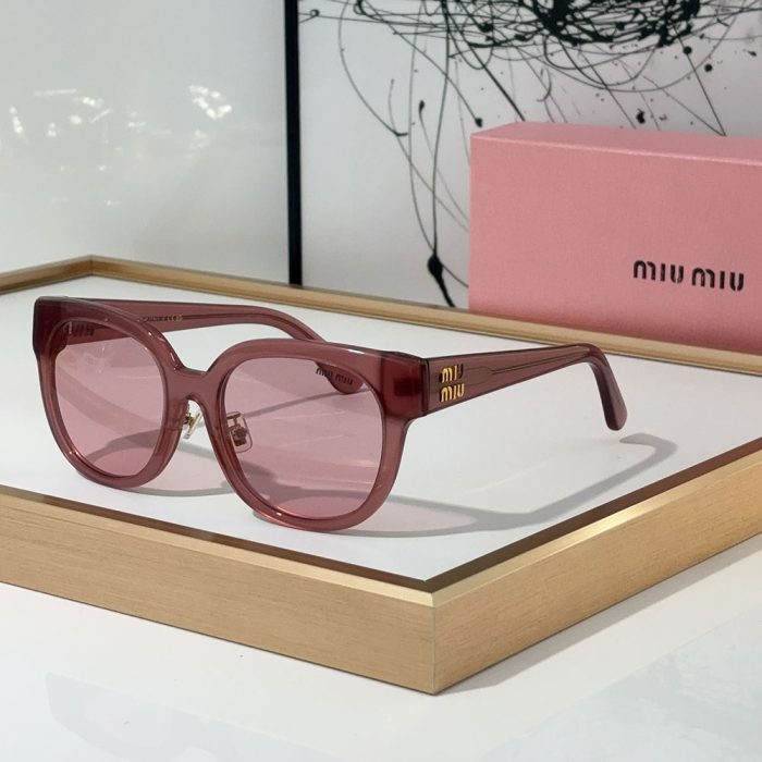 MIU MIU Retro trend Sunglasses Top quality (Perfect Replica) - Image 2