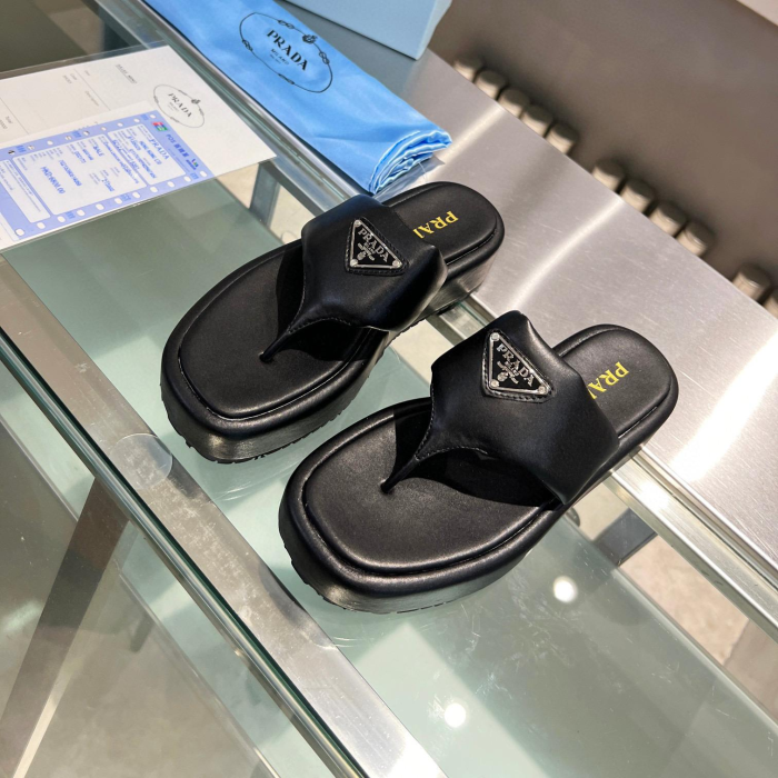 Prada Soft-Soled Leather Flip-Flops Slide Sandal (Perfect Replica) - Image 4