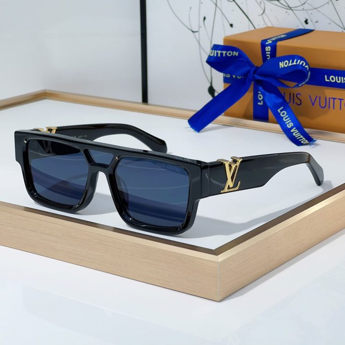 Louis Vuitton LV SLEEK SQUARE Sunglasses(Perfect Replica) - Image 6